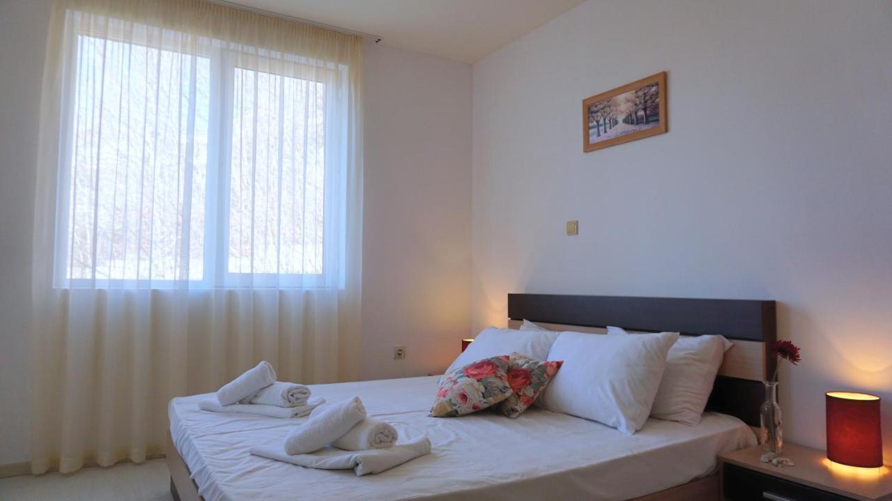 Апартаменти Свети Георги - Saint George Apartments Kavarna Exterior photo