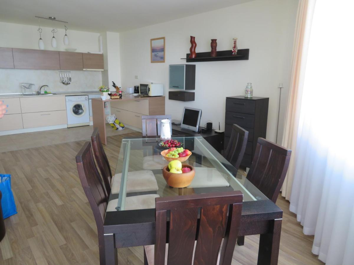 Апартаменти Свети Георги - Saint George Apartments Kavarna Exterior photo